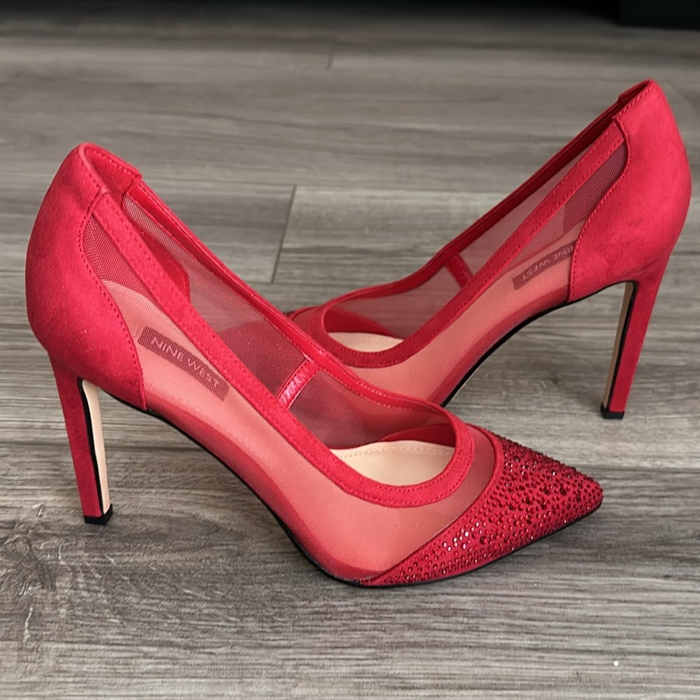 NEW in Origina Box Nine West Red Tayen Heels